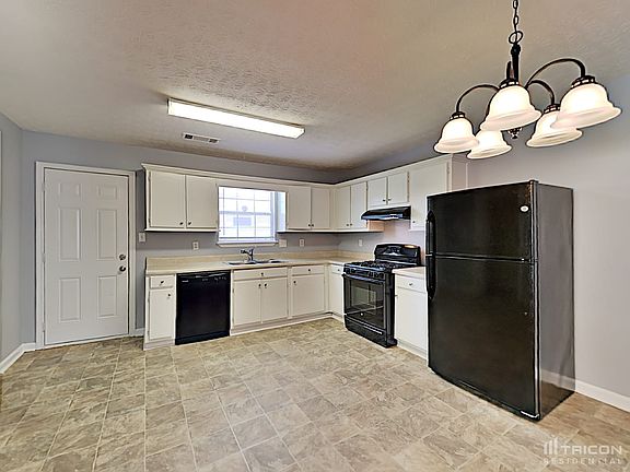 5th image of 4491 Latchwood Dr