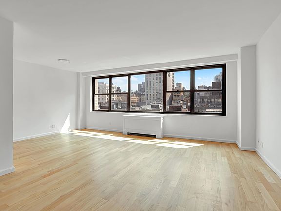 4th image of 7 E 14th St APT 1106
