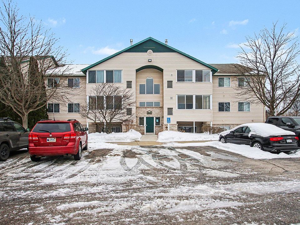 1st image of 5869 Crosswinds Dr Unit 11