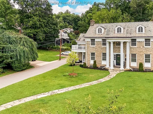 1017 Edgewood Dr, Charleston, WV 25302
