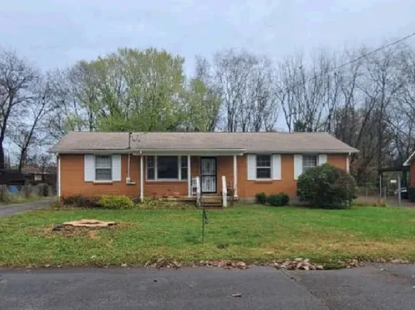 4044 Kings Cir, Nashville, TN 37218