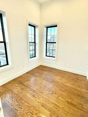 Rented by Lodger Corp | media 19