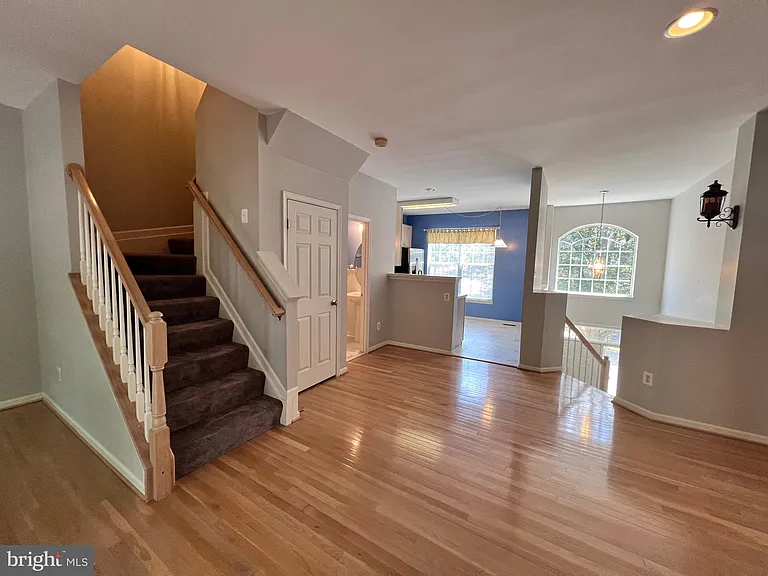 4110 Flower Box Ct — Photo 53