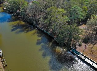 624 5th St, Pass Christian, MS 39571