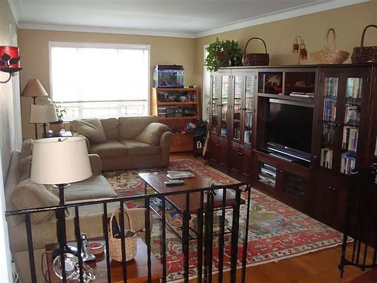 Sold by Benjamin Realty Since 1980 | media 43