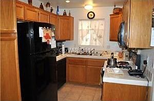 3rd image of 5596 Cactus Thorn Ave