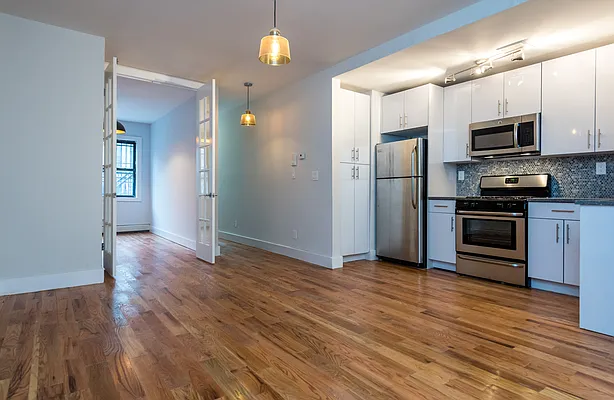Rented by Nooklyn NYC LLC | media 55