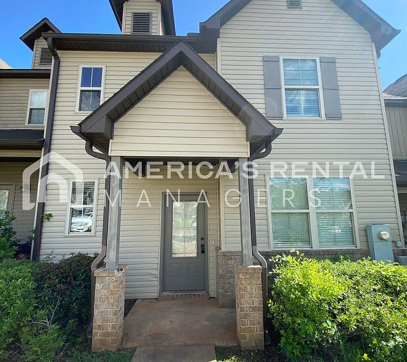 133 The Heights Dr