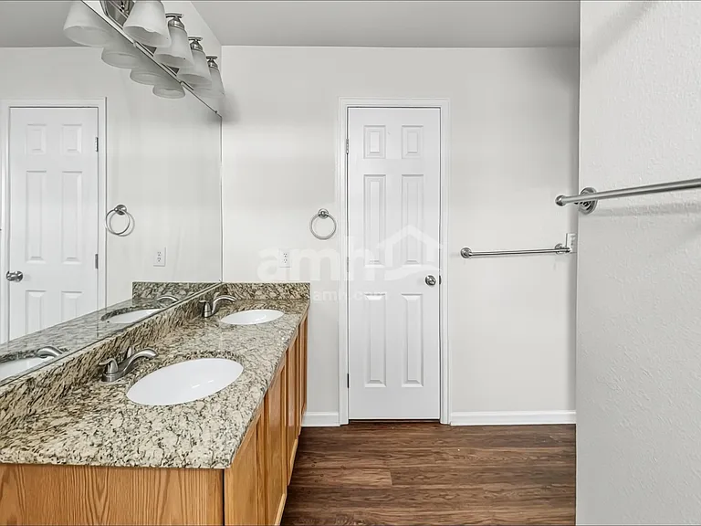 1182 S Fultondale Cir — Photo 11