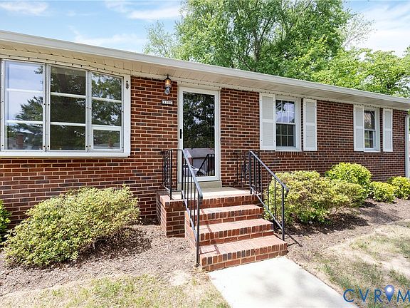 3rd image of 7327 Hunterbrook Dr