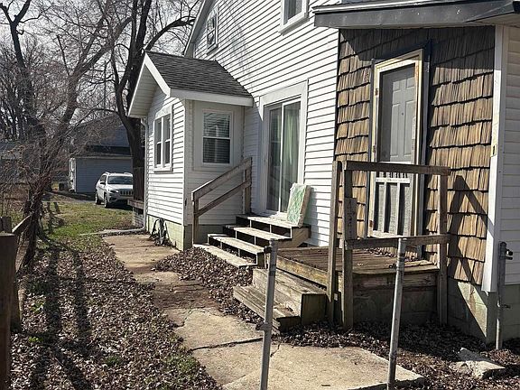 4th image of 4341 S 8th St