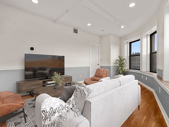 4th image of 7 Central Sq APT 401