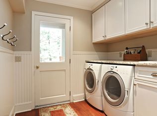 2 Fernbrook Dr, Chappaqua, NY 10514