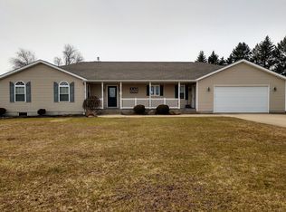 194 Vaughn St, Springville, NY 14141