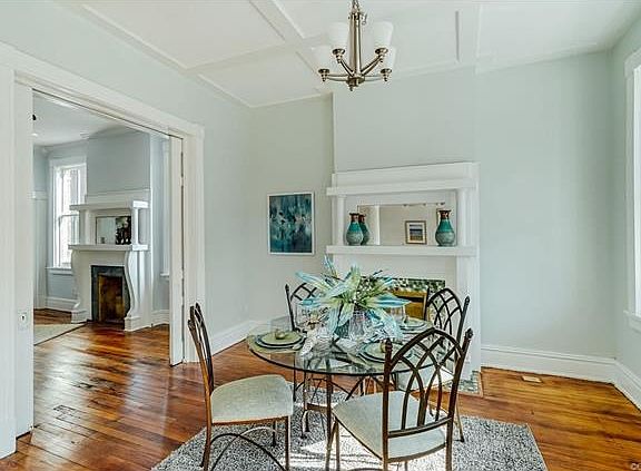 4th image of 308 W 33rd St