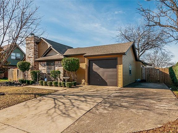 3rd image of 7329 Silver Sage Dr