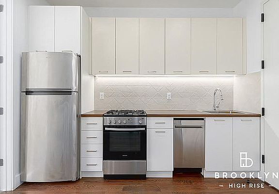 4th image of 903 De Kalb Ave #1C