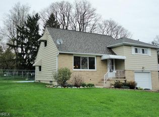 917 Lynbrook St SE, North Canton, OH 44720