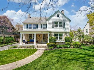 2040 Wickford Rd, Columbus, OH 43221