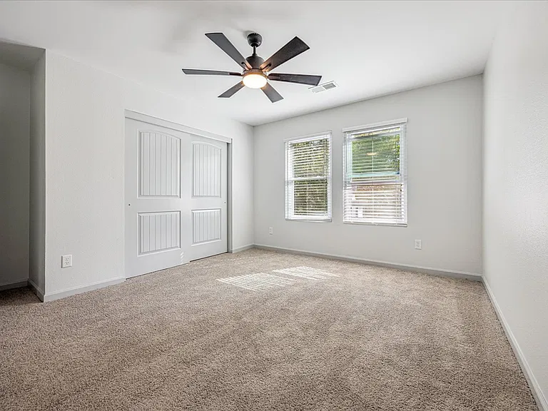 10021 Branley Oak Dr — Photo 24