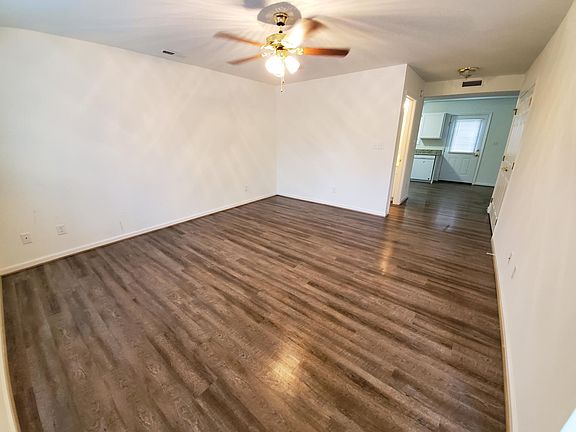 2nd image of 416 Plant Dr