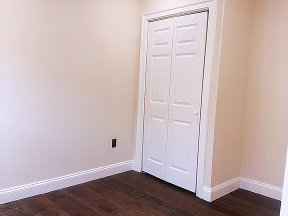 2/2 bedrooms.