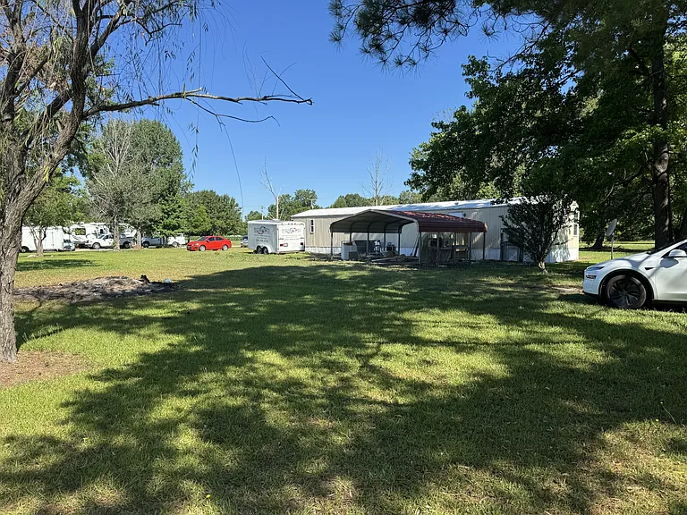 1945 Tar Landing Rd — Photo 1
