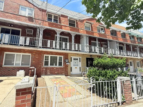 2731 Miles Ave, Bronx, NY 10465
