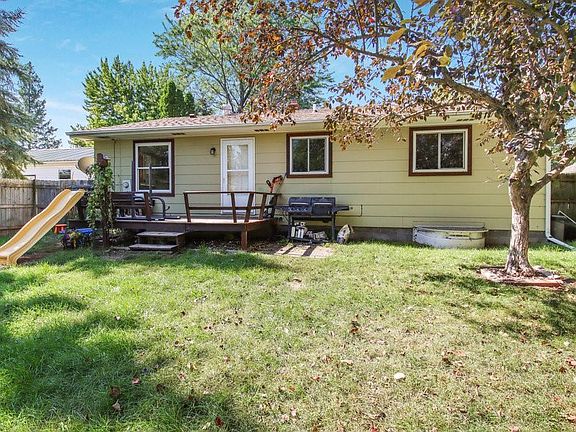 4th image of 3035 Kilbourne Ave