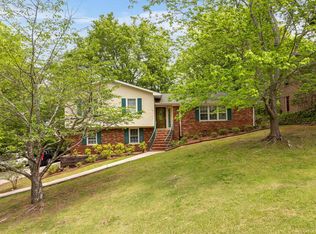 2 Alice Ridge Rd, Anniston, AL 36207