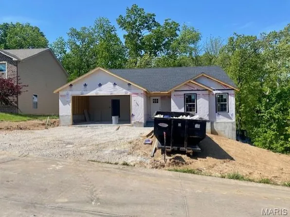 321 Watermill Dr, Washington, MO 63090
