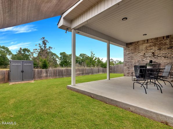 113 Spider Lily Ln, Lafayette, LA 70508