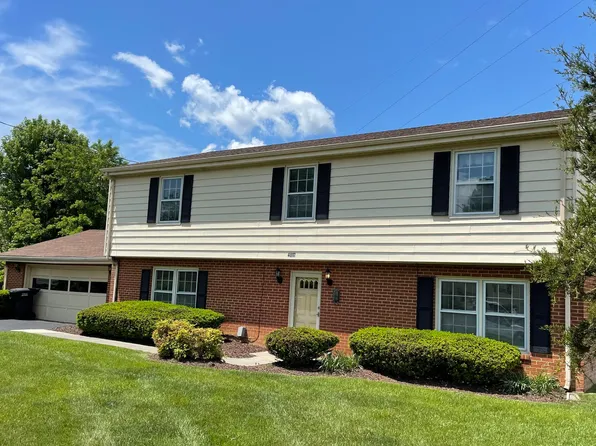 4817 Easthill Dr, Roanoke, VA 24018