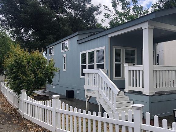 4th image of 700 Shady Glen Road #35