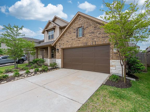 2nd image of 16611 Highland Country Dr
