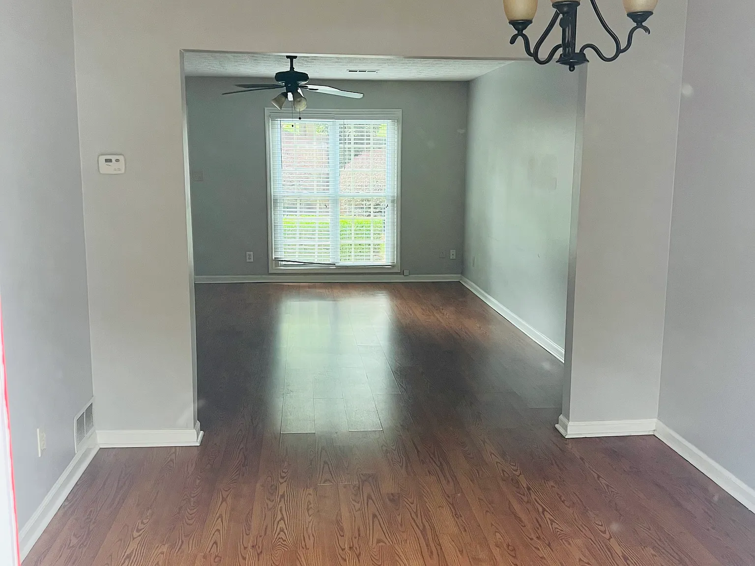 2 bed, 1240 sqft, $1,800 — Photo 3