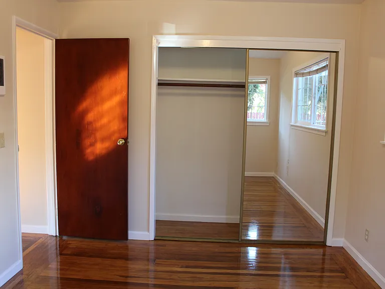1614 Harmon St #A — Photo 5