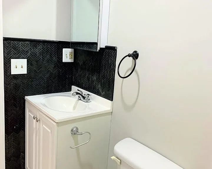 210 Brook Village Rd #20 — Photo 13