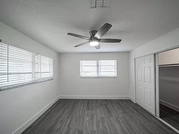 4140 SW 24th Ct #1 — Photo 4