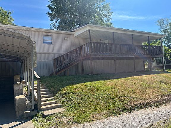 3rd image of 80 Turner St