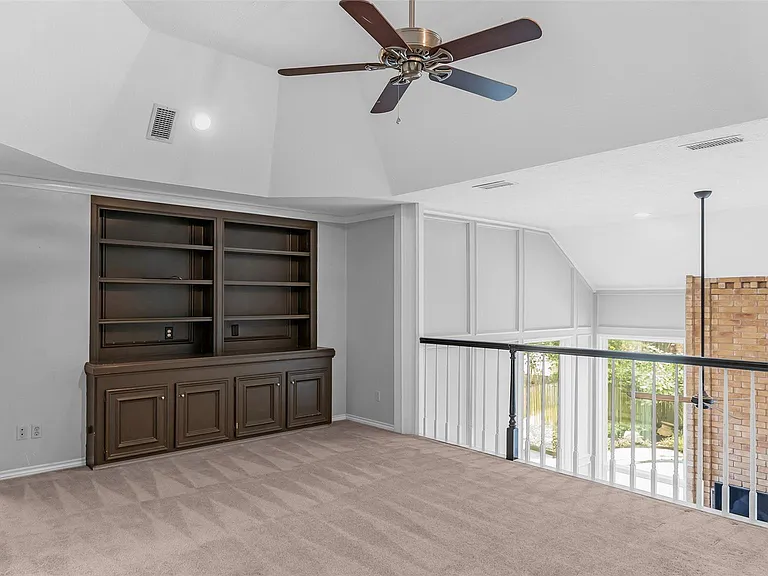 2607 Laurel Ridge Dr — Photo 30