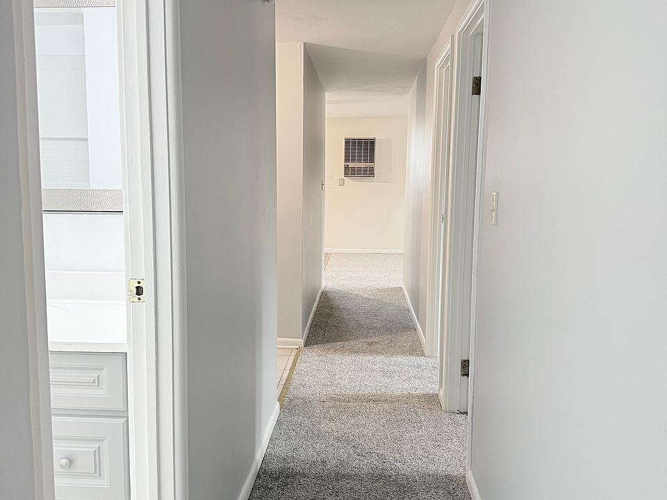 1st image of 674 Idlewood Blvd #3