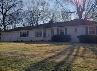 3415 W 91st St, Leawood, KS 66206