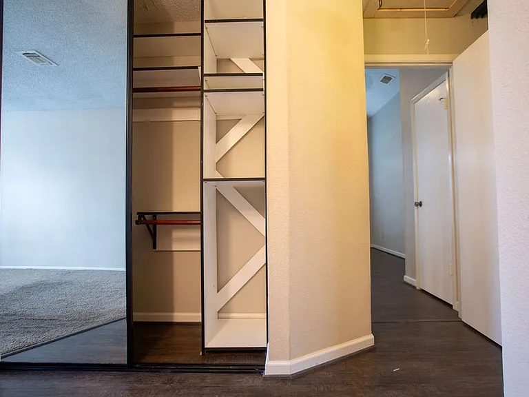 6392 Peacock Hills Dr — Photo 11