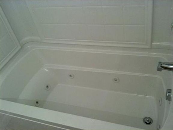 Jetted Tub