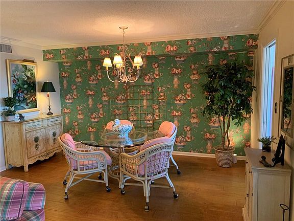 4th image of 3450 Gulf Shore BLVD N #408