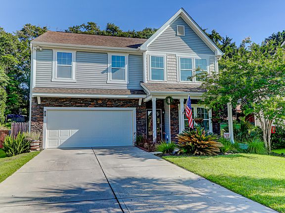 3rd image of 214 Medford Dr