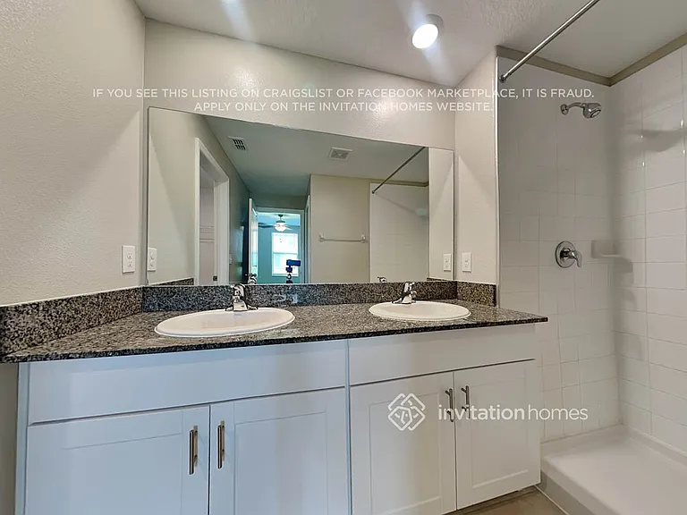 2219 Jungle Dr — Photo 9