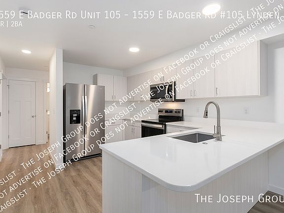4th image of 1559 E Badger Rd