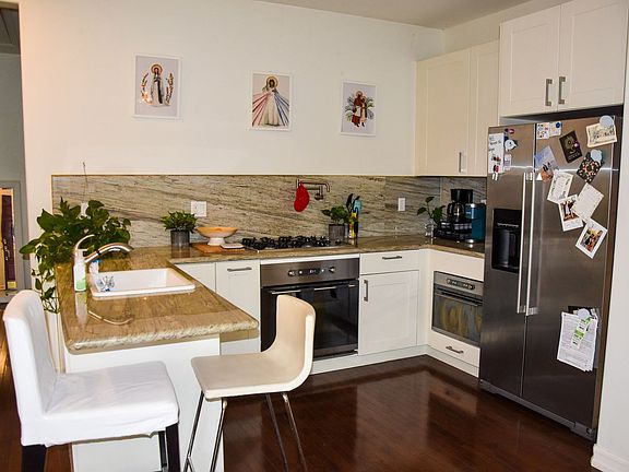 4th image of 8325 La Bajada Ave